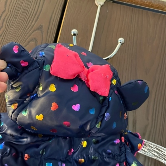 Nannette Kids sleeveless quilted puffer vest. Navy blue with shiny hearts. Size4 - Picture 6 of 8